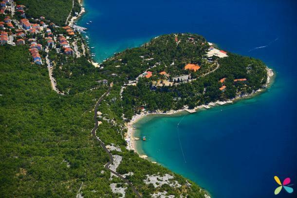 Sobe Za Odmor Jadran Hotell Dramalj Exteriör bild